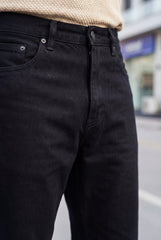 Gambluss Straight-Fit Jet Black Twill Pant for Ultimate Comfort and Style