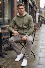 Gambluss Olive Winter Hoodie – Chain Yarn Fleece 350 GSM with Fur Inner