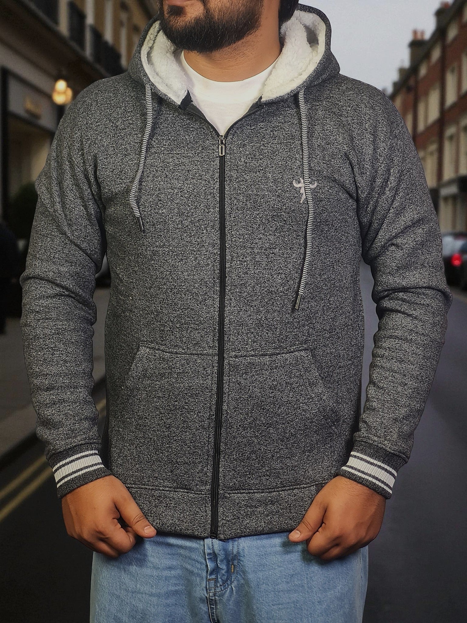 Gambluss Granite Winter Hoodie – Chain Yarn Fleece 350 GSM with Fur Inner