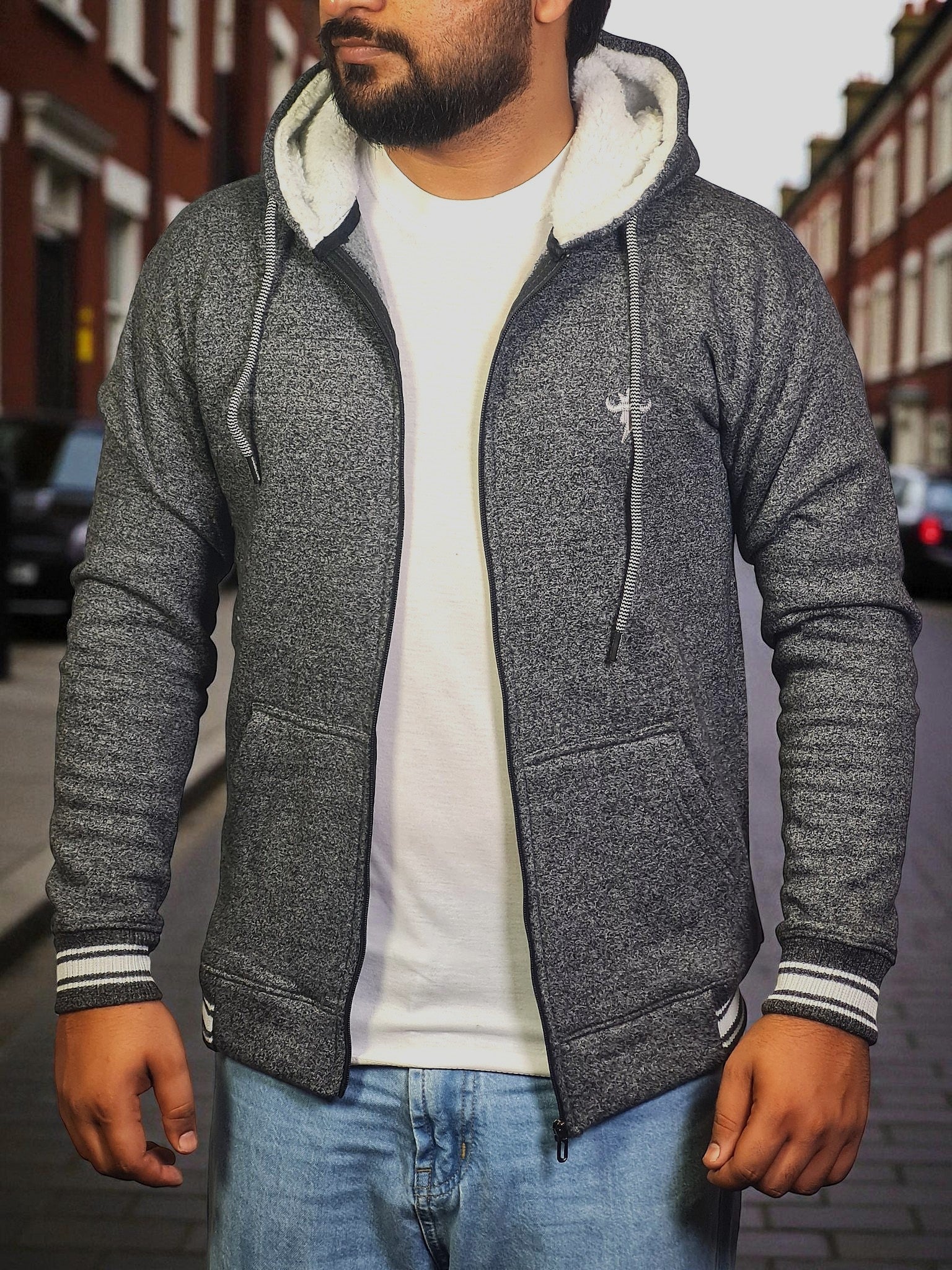 Gambluss Granite Winter Hoodie – Chain Yarn Fleece 350 GSM with Fur Inner