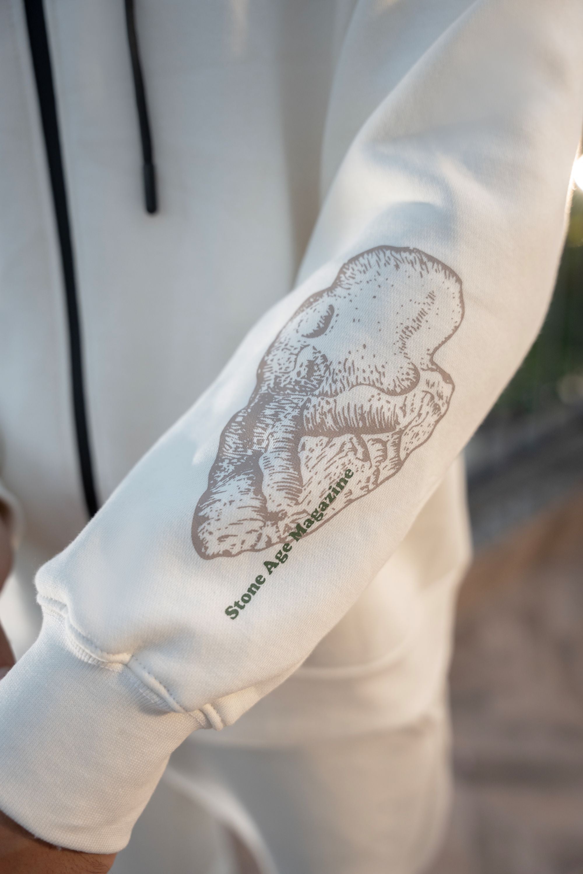 Gambluss Ivory Graphic Zipper Hoodie Tracksuit | Cotton Fleece Streetwear